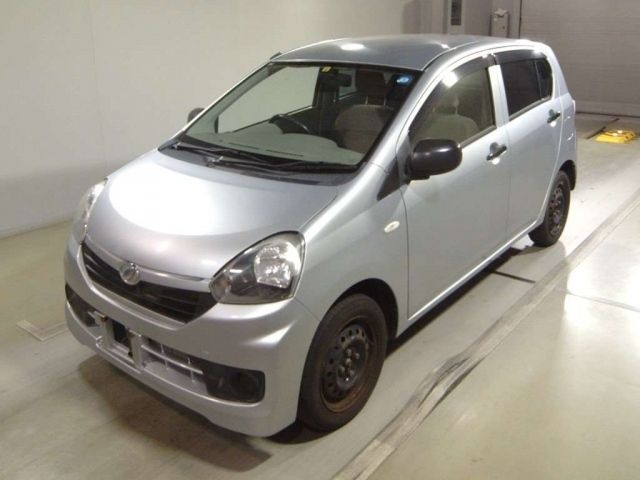 4005 Daihatsu Mira e s LA310S 2016 г. (TAA Tohoku)